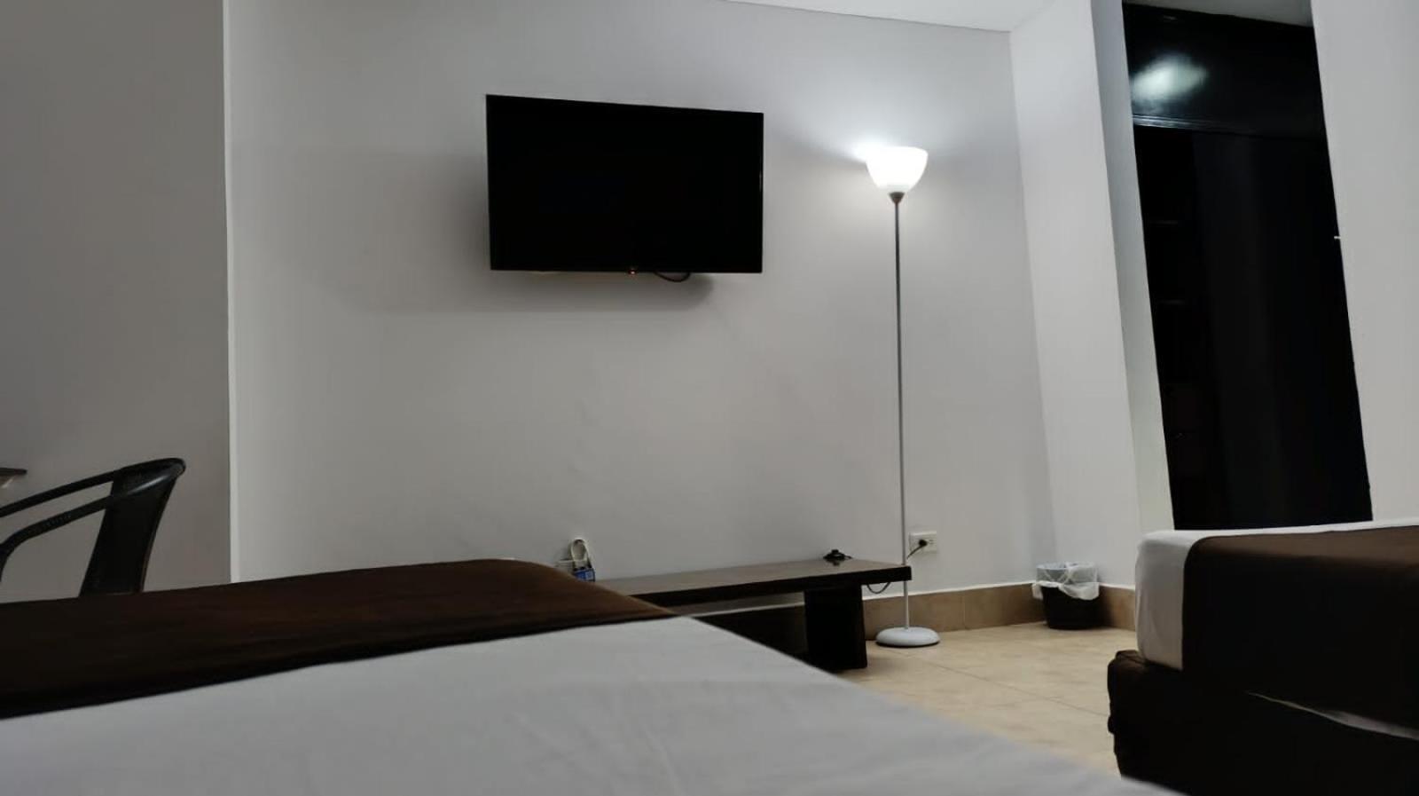 Hotel Ariston Cali Exterior foto